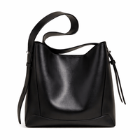 Large Format Leather Shoulder Bag - DINA