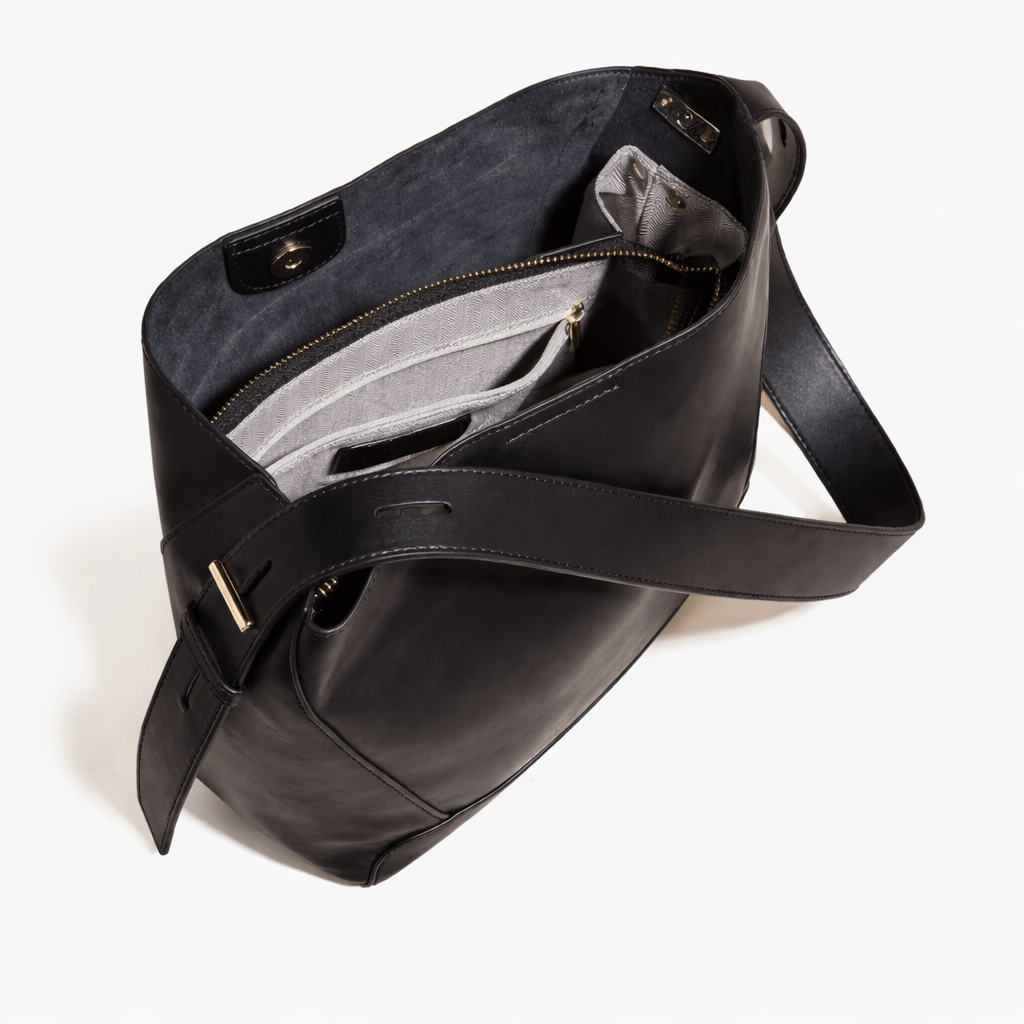 Large Format Leather Shoulder Bag - DINA