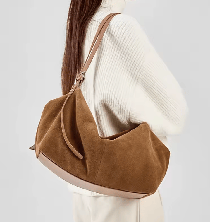Women's Leather Shoulder Bag - ARIA
